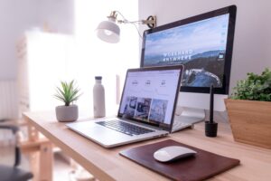 bureau AVEC ORDINATEUR
